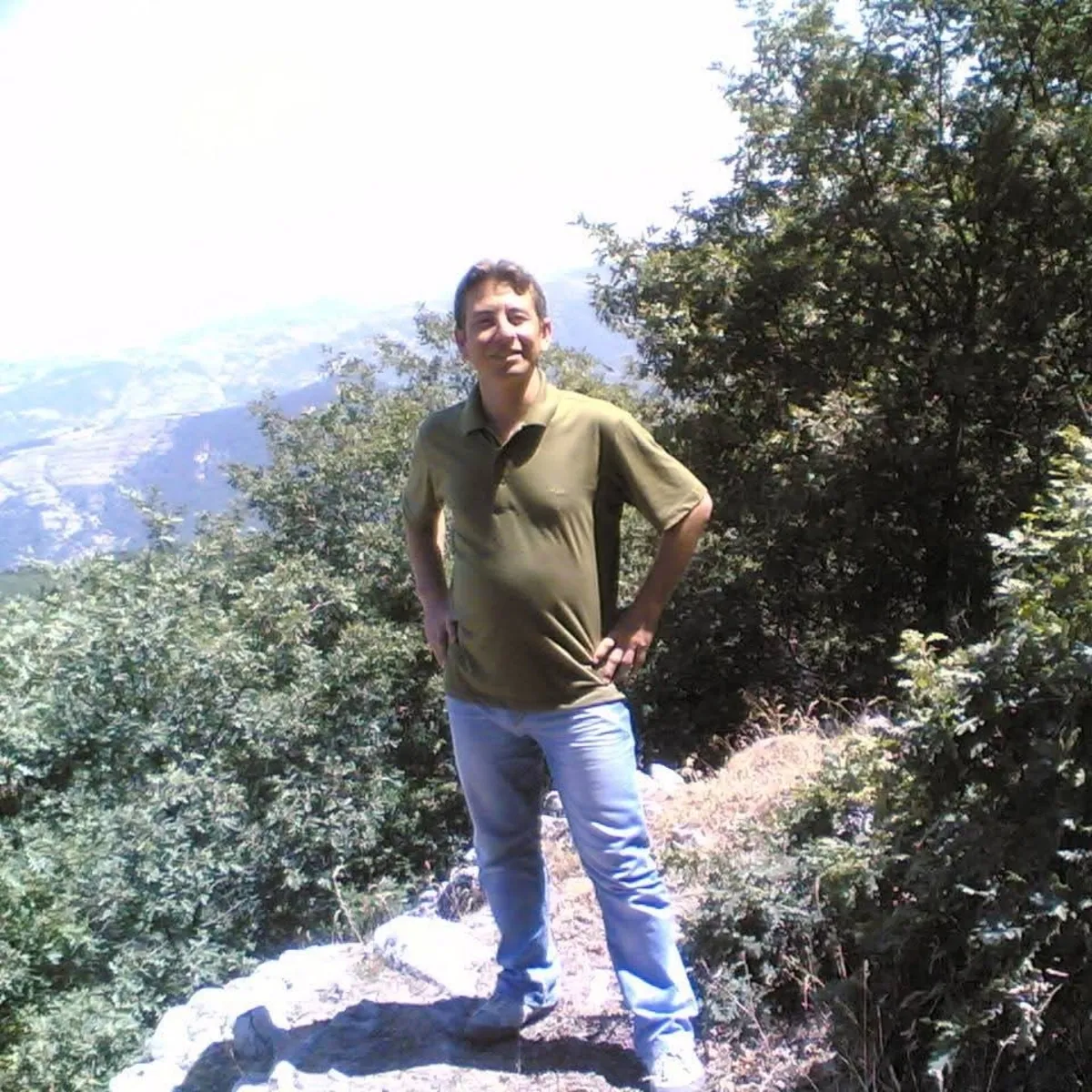 Manisa'da halı sahada kalp krizi geçiren öğretmen öldü