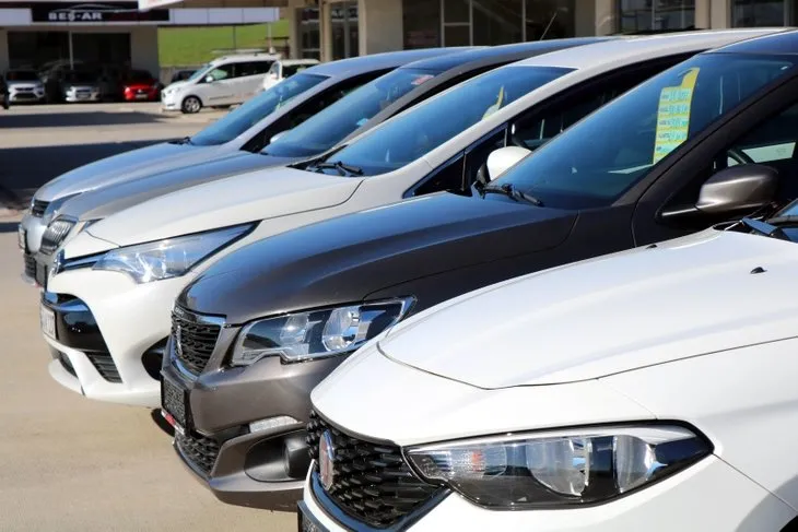 2.el araba fiyatları düşecek mi | Araba almak isteyenlere kritik uyarı