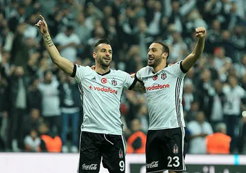 Cenk Tosun, Everton'a transfer oluyor