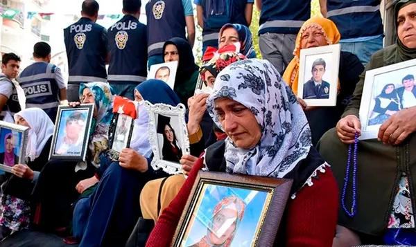 Kemal Kılıçdaroğlu’ndan ikiyüzlü Diyarbakır ziyareti! Önce Demirtaş’ın annesini sonra acılı anneleri ziyaret edecek