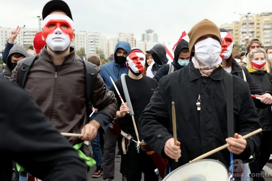 Lukaşenko'ya verilen istifa süresi doldu! Belarus sokakları yeniden karıştı 2