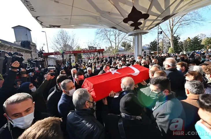 Devlet sanatçısı Prof. Dr. Alaeddin Yavaşca’ya veda! AKM’de tören düzenlendi