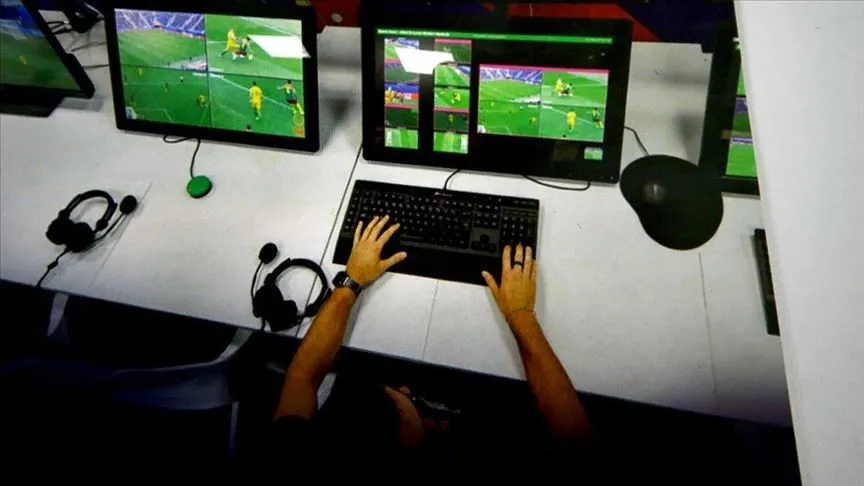 tff-28-haftanin-var-kayitlarini-paylasti-iste-derbideki-o-tartismali-diyaloglar-1775583444783.jpeg TFF 28. haftanın VAR kayıtlarını paylaştı! İşte derbideki o tartışmalı diyaloglar... - 1