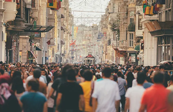 Türkiye'nin yeni nüfusu açıklandı! Hanehalkının 60'ı kendi evinde oturuyor! En popüler isimler Yusuf ve Zeynep oldu - 12