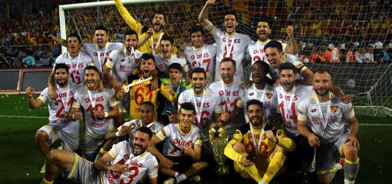 Süper Lig'de sarı kırmızı modası