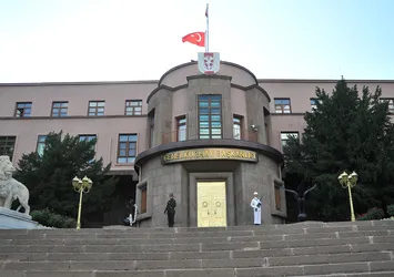 TSK’daki ByLock’çu muvazzaflara yeni operasyon