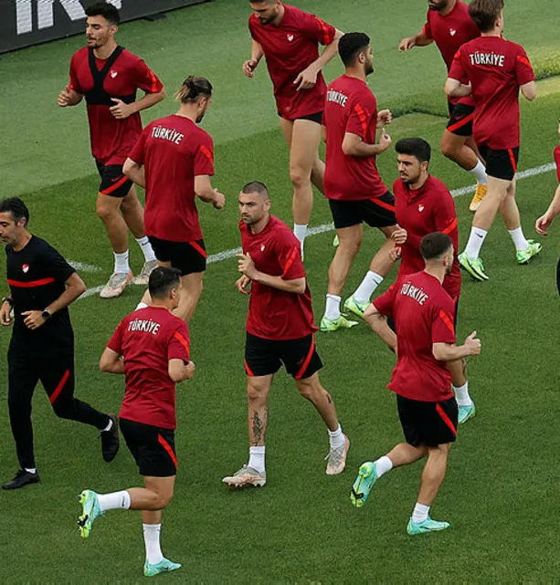 Türkiye Galler maçı ne zaman saat kaçta | EURO 2020'de Milli Takım için kader maçı! Güneş'ten flaş karar