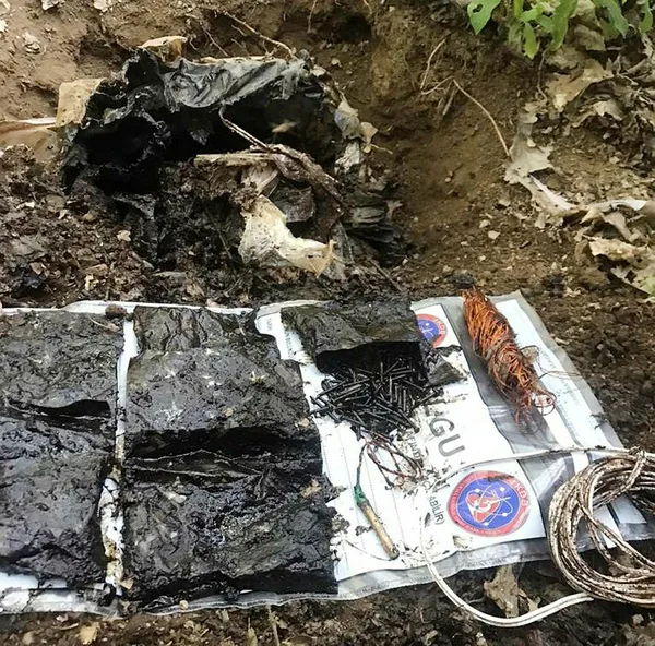 1657261544762.jpg Kurban Bayramı'nı kana bulayacaklardı! 60 kilogram patlayıcı ele geçirildi - 1