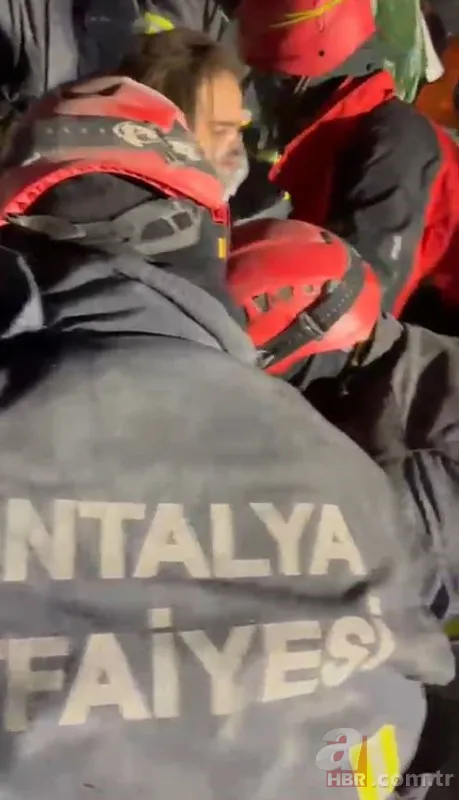 Enkazdan çıkan Ayfer ‘Gül Beyaz Gül’ ile hayata tutunmuştu! Zeynep Bastık'tan açıklama geldi! “Eğitim hayatlarında yanlarında olacağım” 5