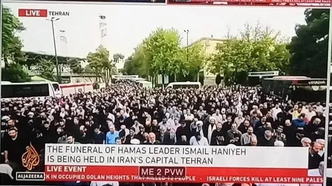 Şehit İsmail Haniye için Tahran’da cenaze töreni! Cenaze namazını Hamaney kıldırdı