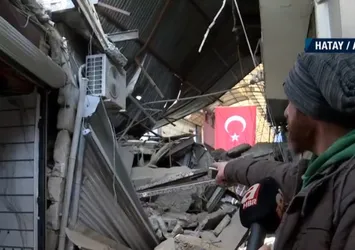 Depremler tarihi yapılara da zarar verdi! Tarihi Uzun Çarşı depremde büyük hasar gördü