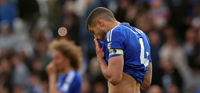 Premier Lig’de Leicester City küme düştü