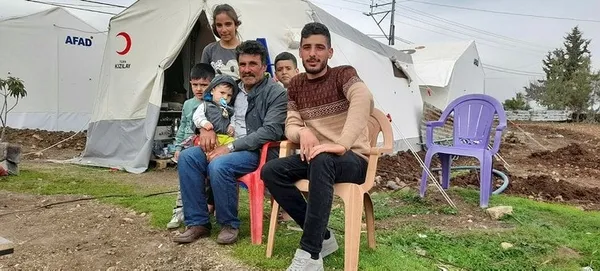 Depremzedelerden 6’lı koalisyonun skandal adaylık pazarlığına çok sert tepki: Koltuk derdinden bizi unuttular