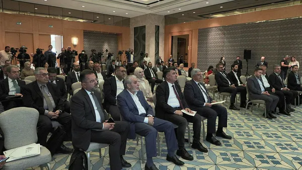 ilim-yayma-vakfi-mutevelli-heyeti-baskani-bilal-erdogan-amacimiz-turkiyedeki-akademik-calismanin-kalitesinin-a-1686753608565.jpg İlim Yayma Vakfı Mütevelli Heyeti Başkanı Bilal Erdoğan: Amacımız Türkiye'deki akademik çalışmanın kalitesinin artırılması