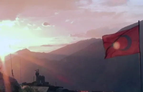 Kandil'deki panik Amerikan basınında! Türk SİHA'larından saklanıyorlar - 1