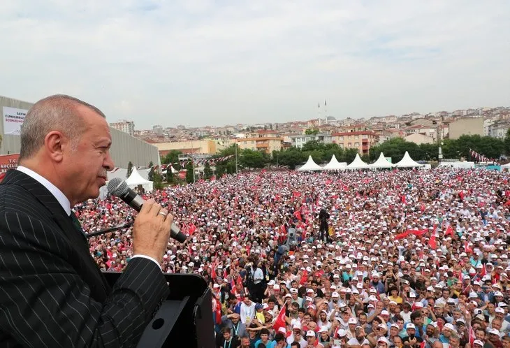 Başkan Erdoğan'a İstanbul'da sevgi seli