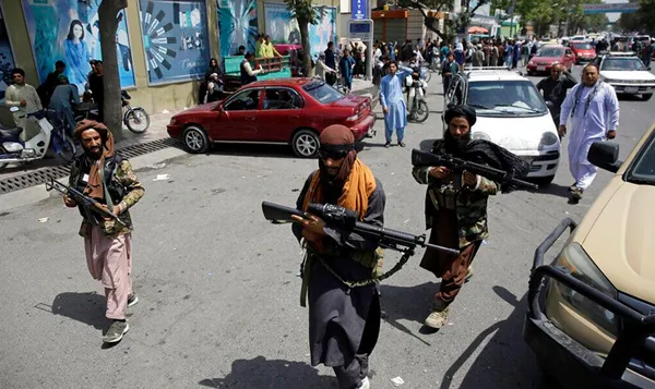 Taliban'ın 'ABD silahları' planı deşifre oldu - 4