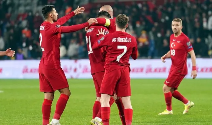 Son dakika: Türkiye A Milli Takım Teknik Direktörü Stefan Kuntz kura sonucunu değerlendirdi: En zor yol... - 2