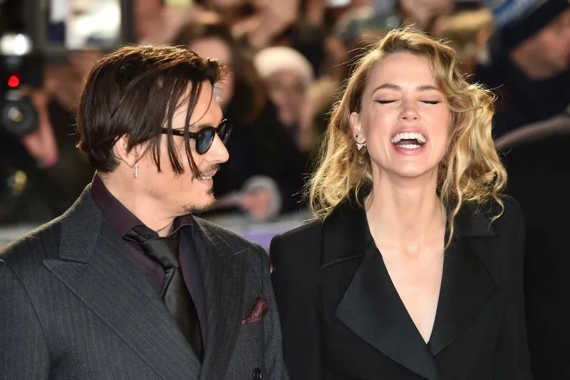 Amber Heard E Siddet Uygulayan Johnny Depp In Kariyerine Bir Darbe Daha Yeni Filminden Kovuldu