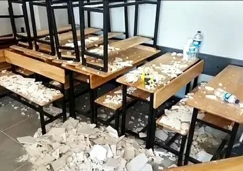 Oy kullanılırken tavan çöktü! İstanbul'da ilginç olay: 2 yaralı