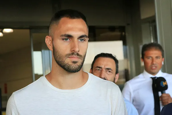 Son dakika : Victor Ruiz resmen Beşiktaş'ta - 1