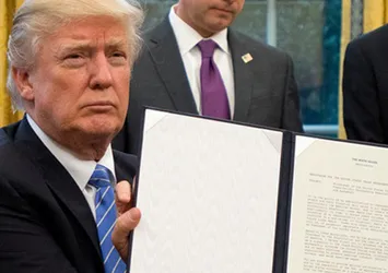 Trump'tan 'Meksika duvarı'na onay