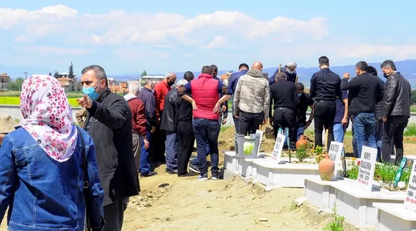 Şoke eden olay: Cenazeler karıştı! İkinci kez toprağa verildi - 1