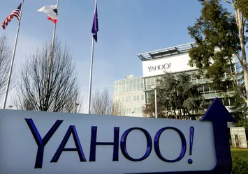 Yahoo Verizon'a satıldı