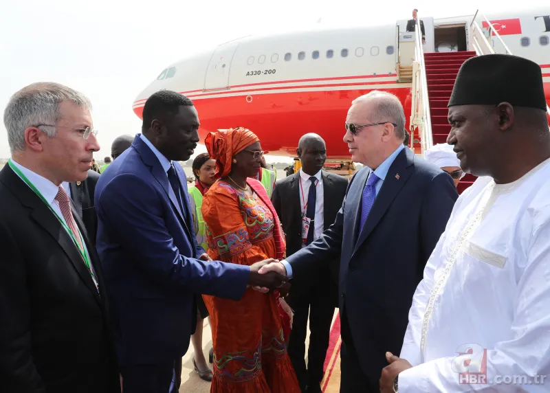 Başkan Erdoğan Gambiya’da resmi törenle karşılandı 2
