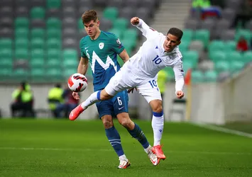 Hem stoper hem 10 numarada oynuyor! Galatasaray'dan Jaka Bijol bombası