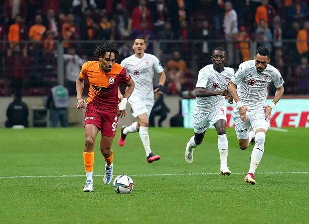 sivasspor-galatasaray-muhtemel-11ler-sivasspor-gs-maci-ne-zaman-saat-kacta-hangi-kanalda-1672318696310.jpg Sivasspor Galatasaray İLK 11'LER | Sivasspor-GS maçı ne zaman, saat kaçta, hangi kanalda? - 4