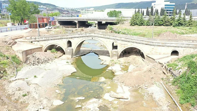 kocaelide-mimar-sinanin-5-asirlik-eseri-restore-ediliyor-1620742622959.jpg Kocaeli'de Mimar Sinan’ın 5 asırlık eseri restore ediliyor - 1