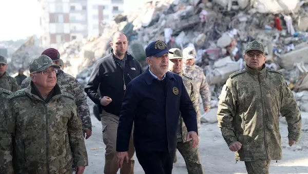 muhalefetin-deprem-bolgesinde-asker-yok-yalani-da-patladi-89-dakika-sonra-kisladan-ciktilar-1677192143731.jpg Muhalefetin 'Deprem bölgesinde asker yok' yalanı da patladı! 89 dakika sonra kışladan çıktılar - 5