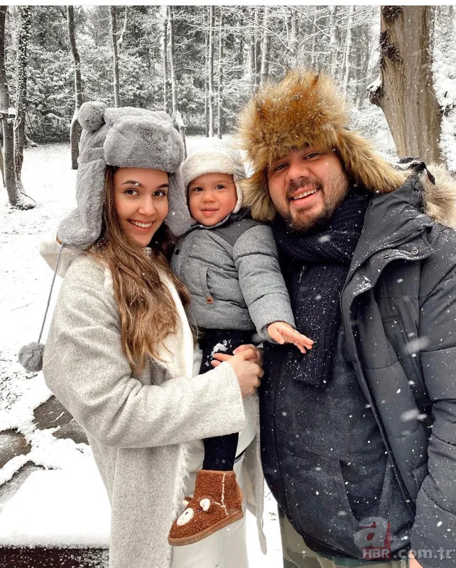 Tescilli güzel Berfu Yenenler komedyen kocası Eser Yenenler’e gelen mesajı sosyal medyasından paylaştı! “Arkadaşım o etap bitti, ben kazandım” 6