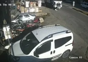 Çöp kamyonunun altında kalıp hayatını kaybetti