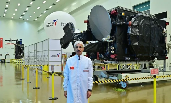Spacex’te Türksat 6A hareketliliği! Türkiye, uzay yarışında yeni bir döneme giriyor