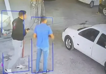 Akılmalmaz olay! Hırsız karga çıktı