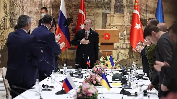 Son dakika: Dışişleri Bakanı Mevlüt Çavuşoğlu'ndan Putin-Zelenskiy buluşması mesajı - 5