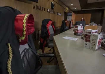 Askeri casusluk davasının hakim ve savcıları da gözaltında