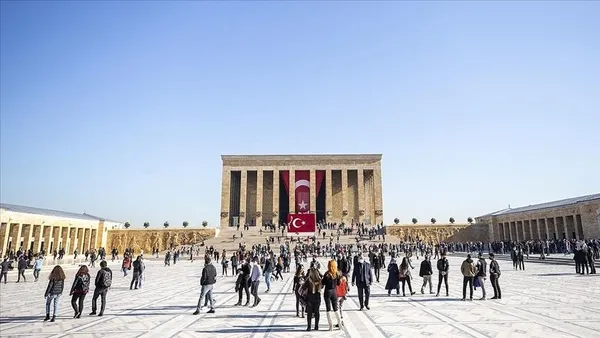 10 Kasım Anıtkabir ziyaret saatleri! 10 Kasım’da Anıtkabir açık mı, kapalı mı? Anıtkabir giriş çıkış saatleri!