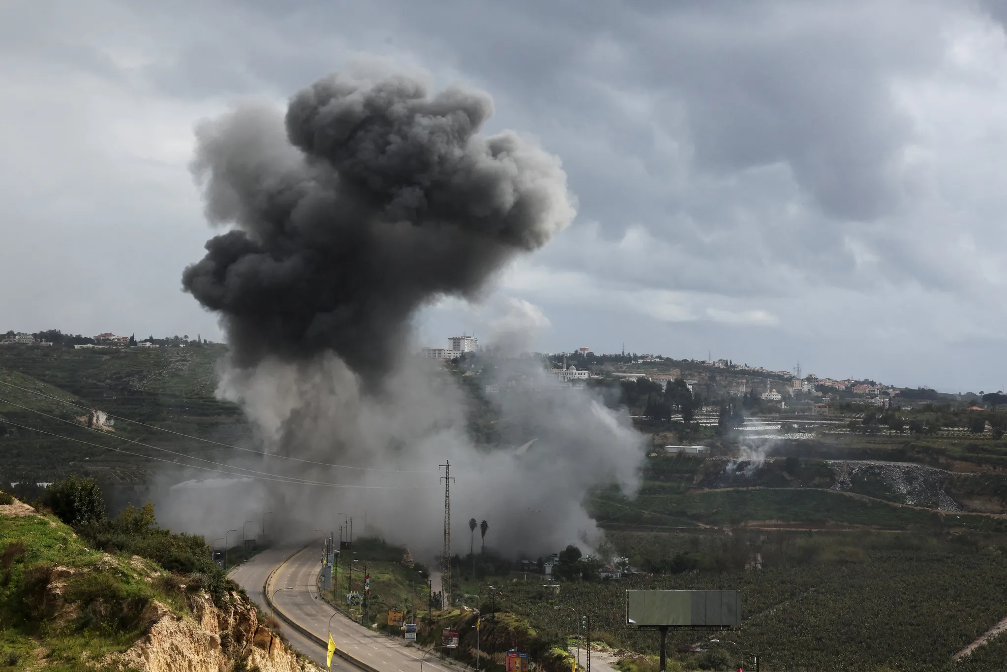 CANLI | Katil Netanyahu'dan diğer ülkelere İran'a saldırı daveti! Tahran yönetiminden vatandaşlarına 48 saat çağrısı