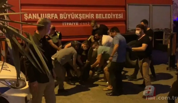 Şanlıurfa’da Türk bayrağını indirmeye çalışan şahsa linç girişimi