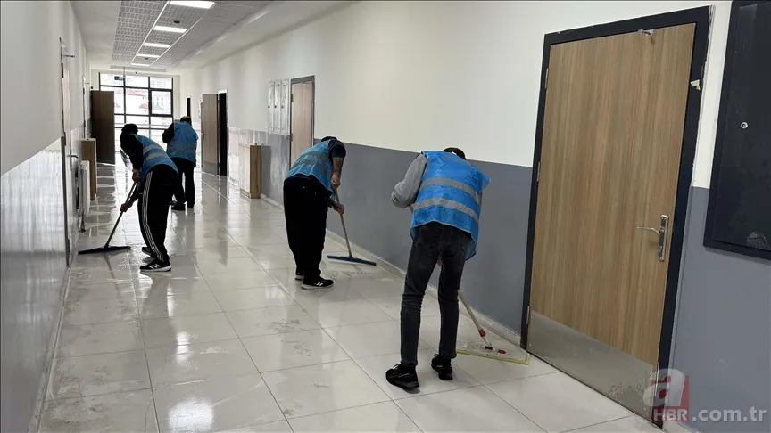 Okullara personel alımı yapılacak: TYP kapsamında 70 bin temizlik personeli görevlendirilecek 2