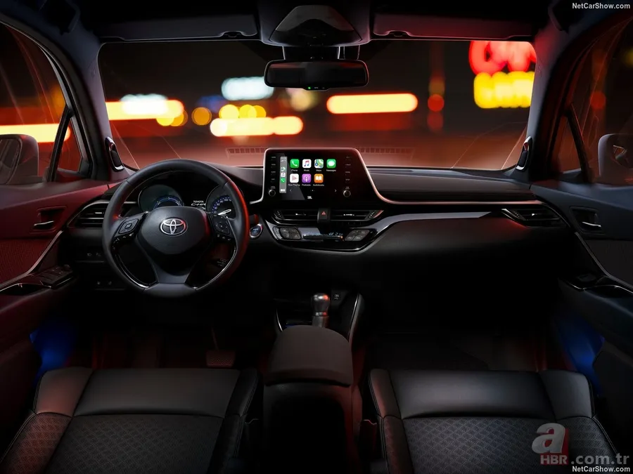 2020 Toyota C-HR yenilendi! Türkiye’de üretilen yeni Toyota C-HR'nin motor ve donanım özellikleri neler? 19