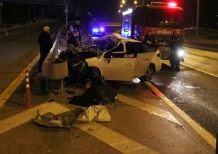 Adana'da feci kaza! Otomobil ve TIR çarpıştı: 1 ölü