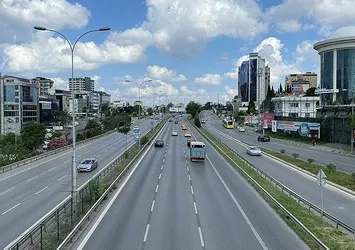 İstanbul'da bayram sakinliği! Trafik yoğunluğu sadece yüzde 2