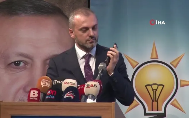 Başkan Erdoğan teşkilatlara telefondan seslendi: Bizi bölmek isteyenlere en ufak bir fırsat vermememiz gerekiyor