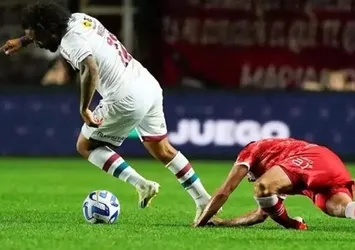 Marcelo, rakibinin ayağını kırdı! Sahayı ağlayarak terk etti