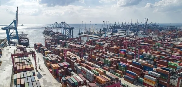 hukumetten-400-milyar-dolarlik-hedef-ticaret-bakani-omer-bolat-acikladi-1689270146536.jpg Hükümetten '400 milyar dolar'lık hedef! Ticaret Bakanı Ömer Bolat açıkladı - 4