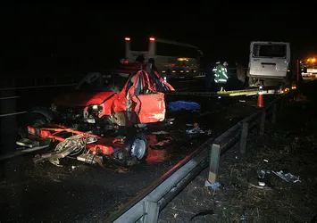 TEM'de kontrol için aracından indi kaza sonucu hayatını kaybetti